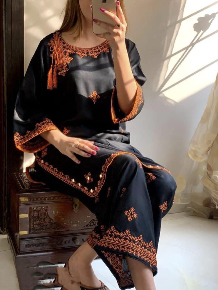 Women's Embroidered Linen Shirt & Trouser Set Black Orange Medium